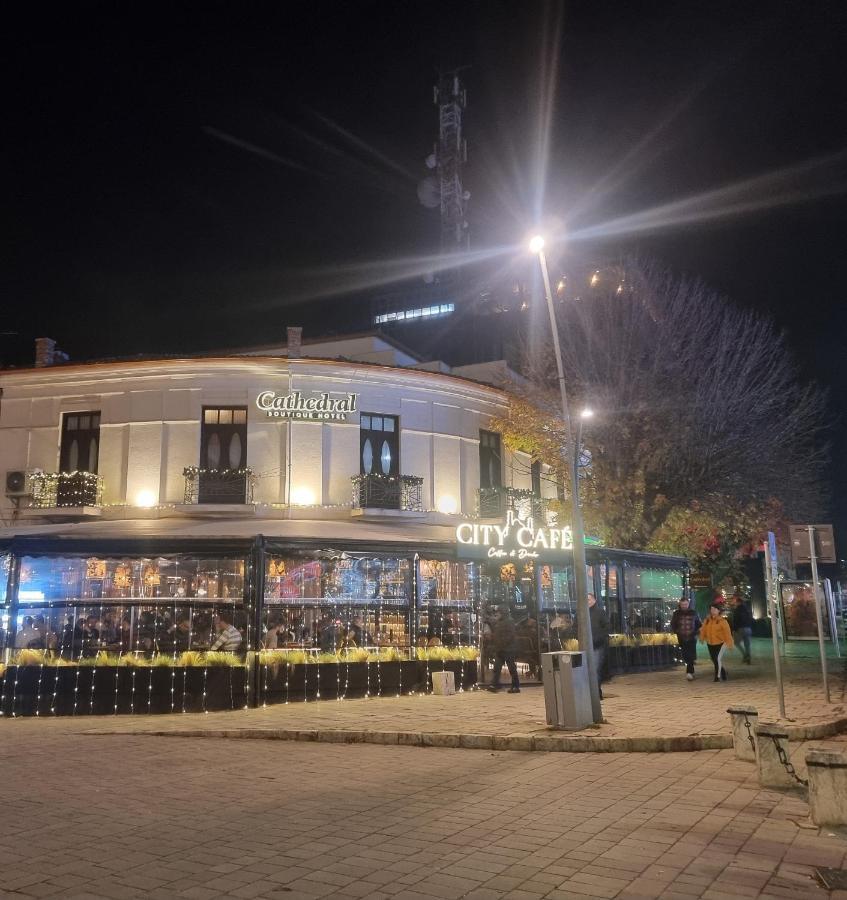 Cathedral Boutique Hotel Korce Exterior photo